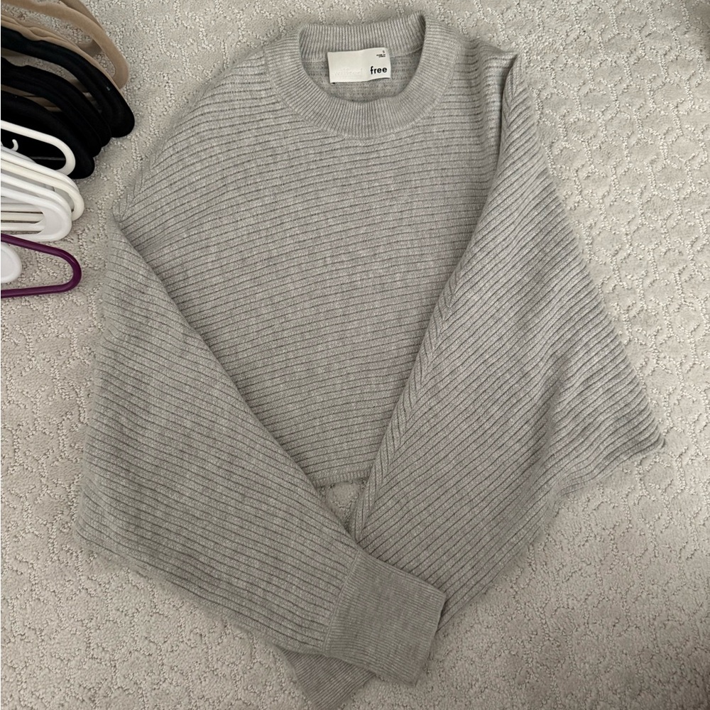 Aritzia Wilfred Light Gray Women's Sweater